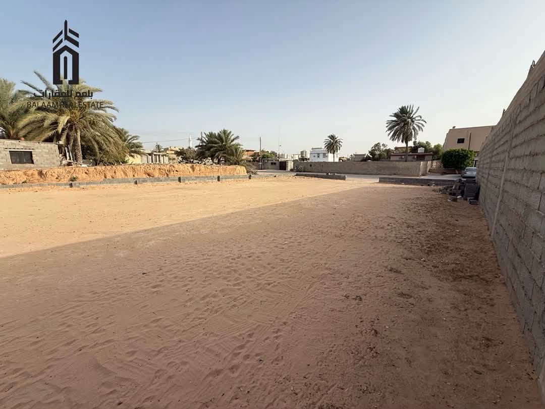 أرض في يدر — 2,451 م²