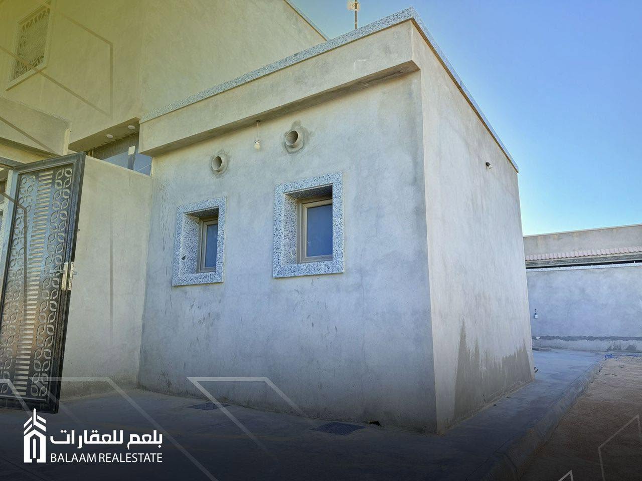 بيت عائلي في الرعيضات