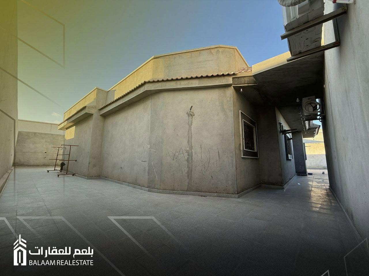 بيت عائلي في الرعيضات