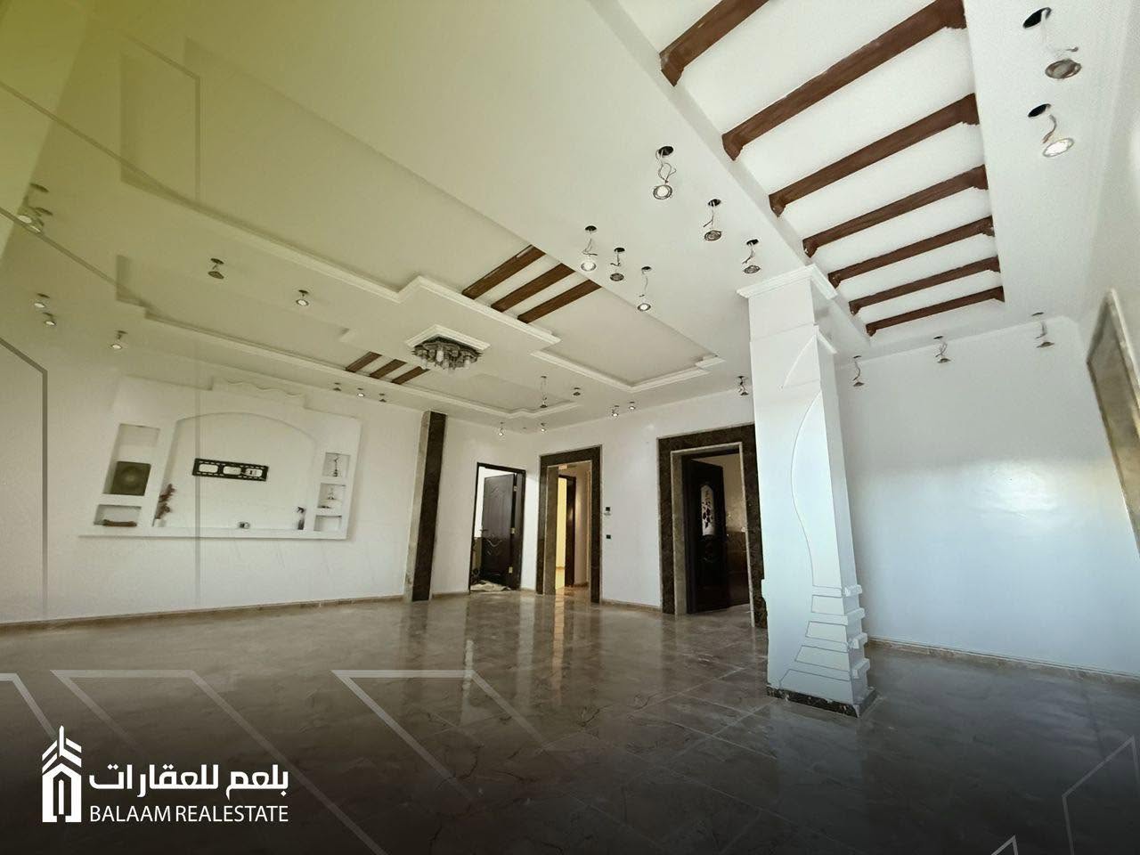 بيت عائلي في الرعيضات