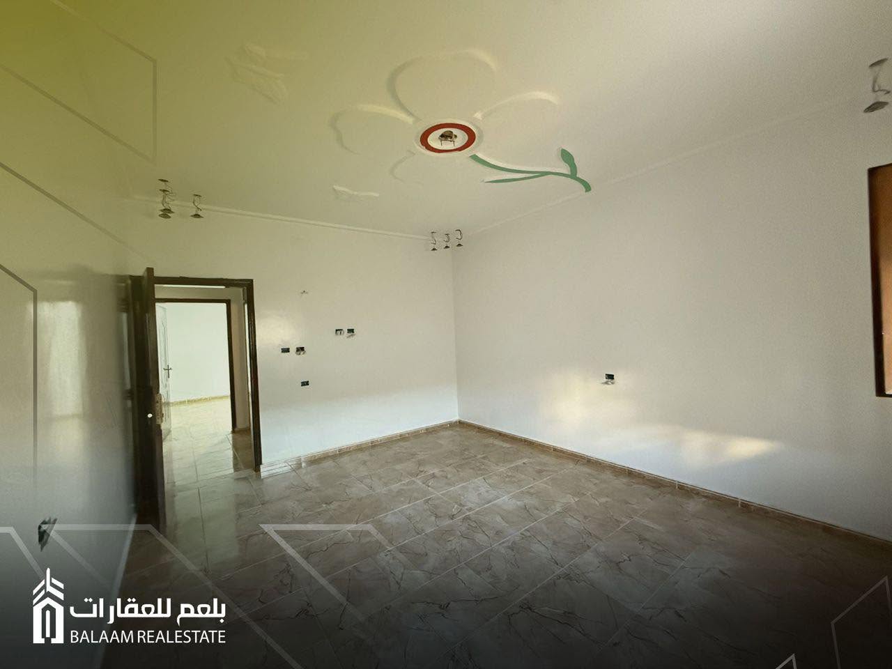 بيت عائلي في الرعيضات